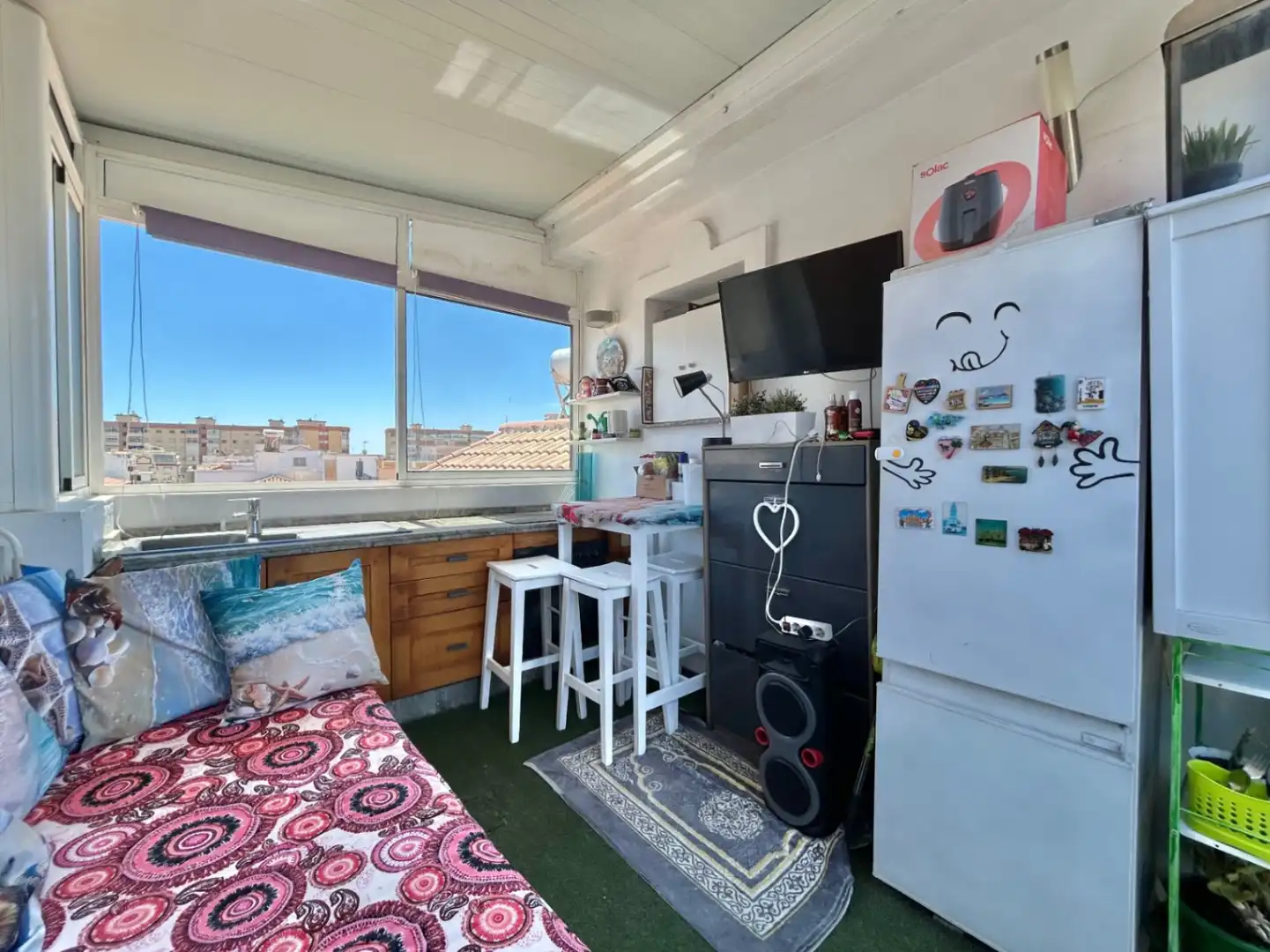 Terrasse von Einfamilien-Reihenhaus zum Verkauf in Málaga mit Klimaanlage, Terrasse und Abstellraum