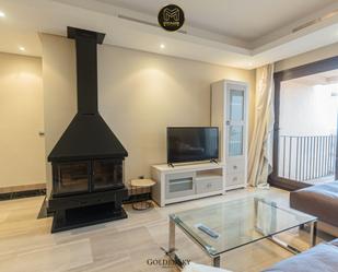 Living room of Flat to rent in Estepona  with Air Conditioner, Heating and Terrace