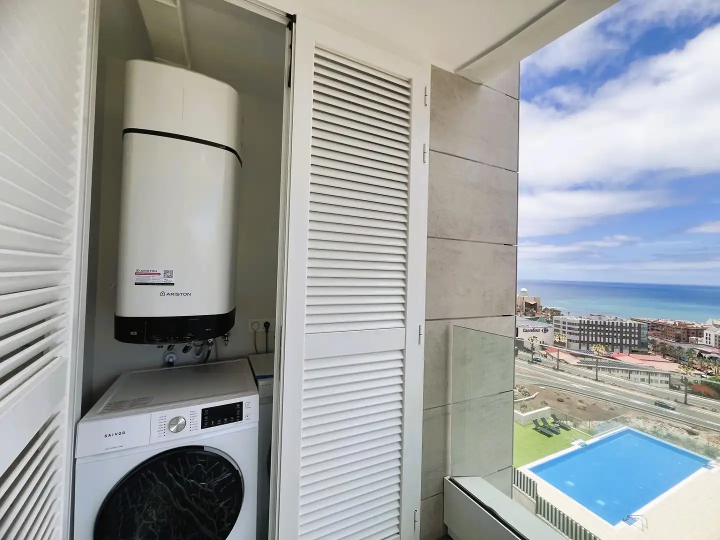 Terrassa de Pis de lloguer en Las Palmas de Gran Canaria amb Terrassa, Traster i Piscina comunitària