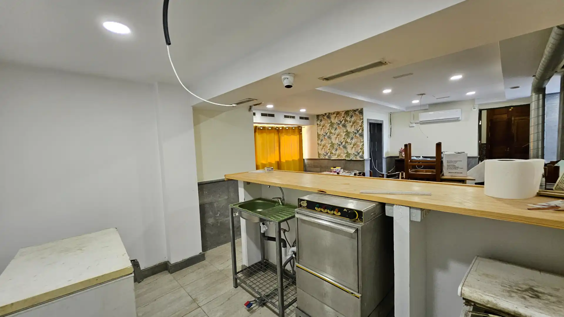 Cocina de Edificio en venta en Ingenio con Alarma