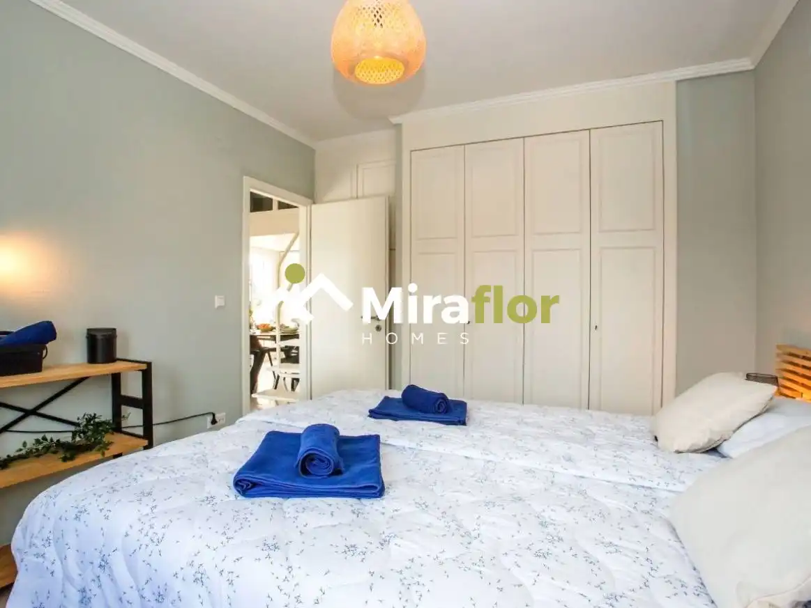 Habitación de Apartamento en venta en Dénia con Aire acondicionado, Terraza y Amueblado