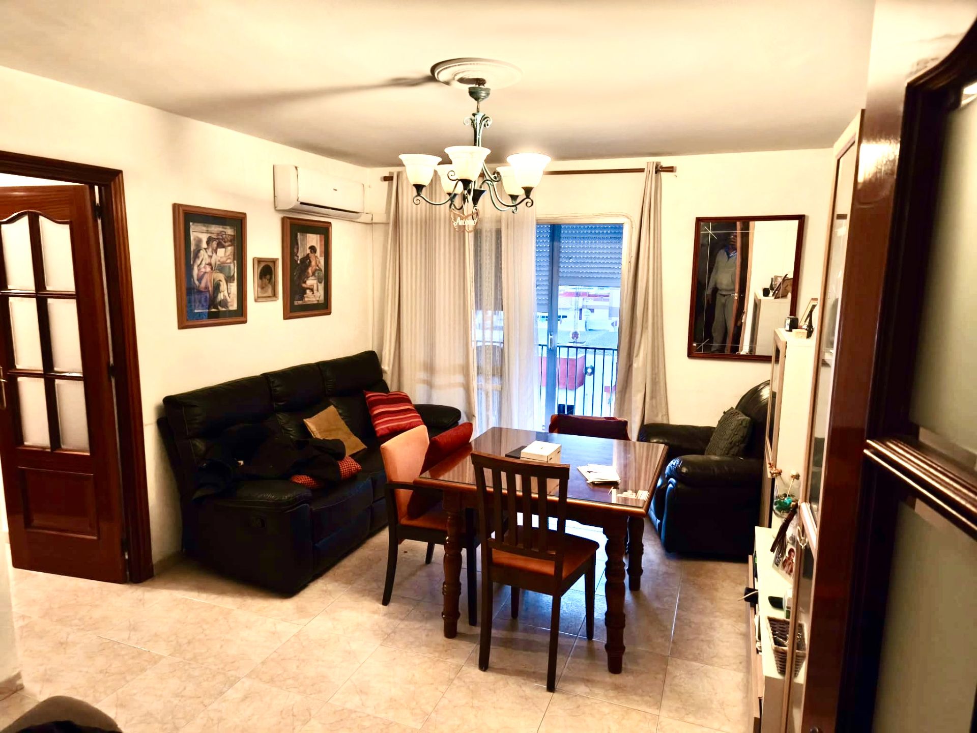 Living room of Flat for sale in  Sevilla Capital  with Terrace