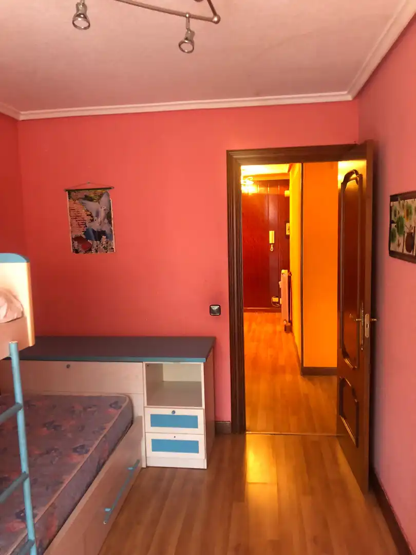 Wohnung zum Verkauf in Venta de Baños mit Heizung, Parkett und Terrasse