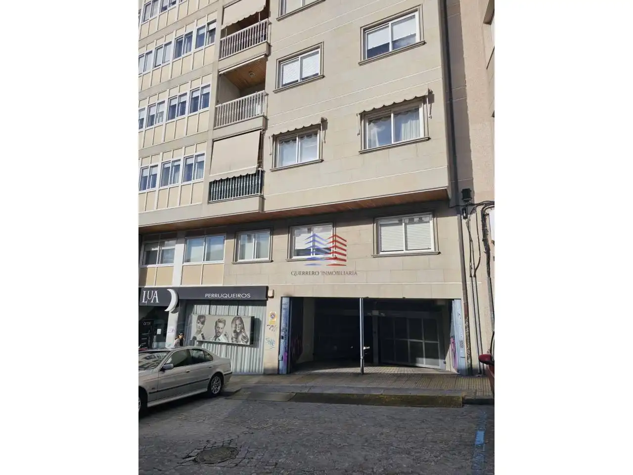 Außenansicht von Garage zum Verkauf in Ourense Capital 