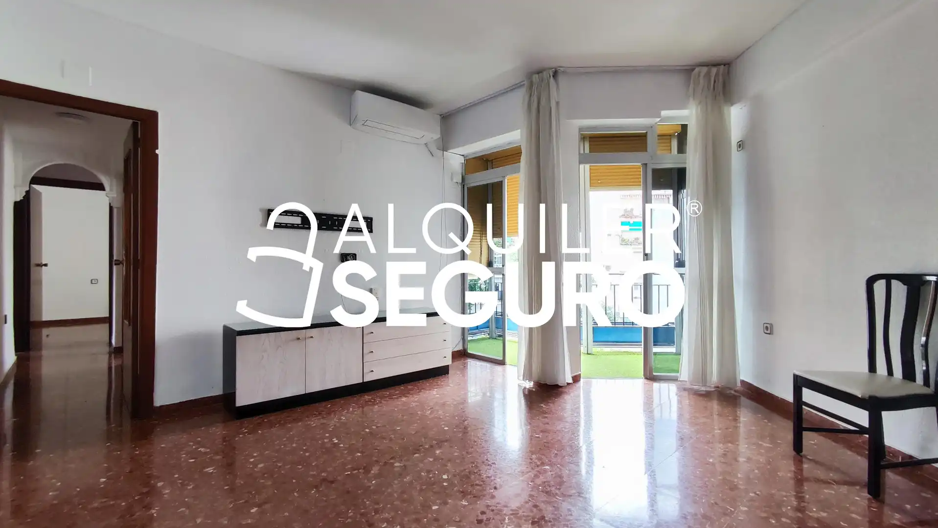 Sala d'estar de Pis de lloguer en  Córdoba Capital amb Aire condicionat