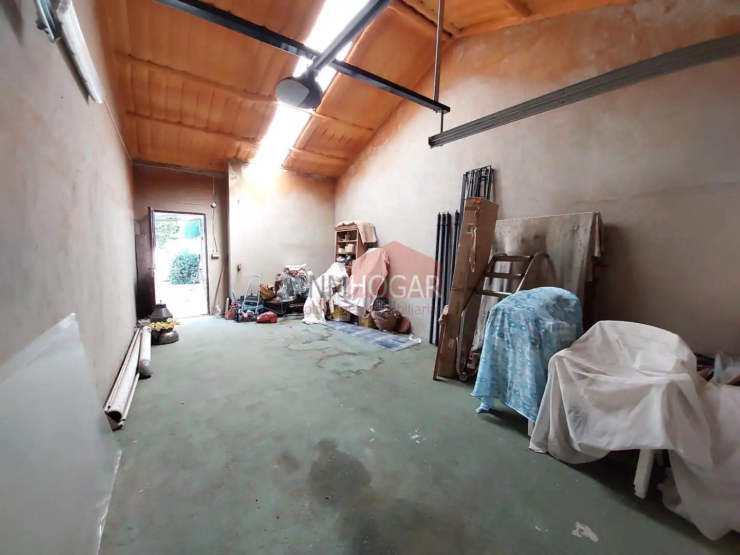 Houses for sale in Gutierre-Muñoz  with Heating, Private garden and Storage room