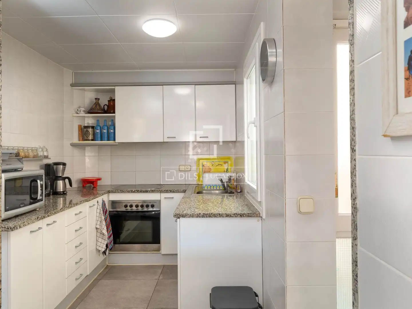 Küche von Wohnung zum Verkauf in Palamós mit Terrasse und Balkon