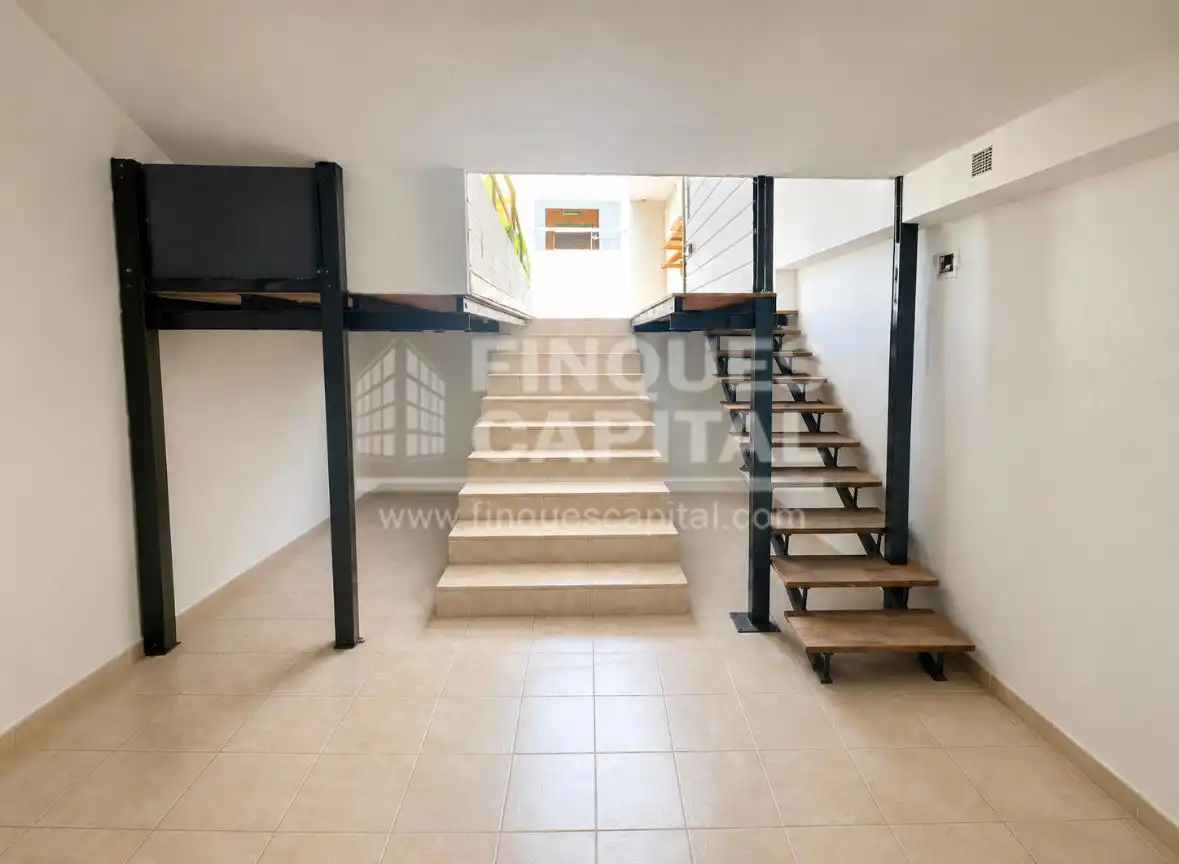 Local comercial en venda a Eixample, imagen 2