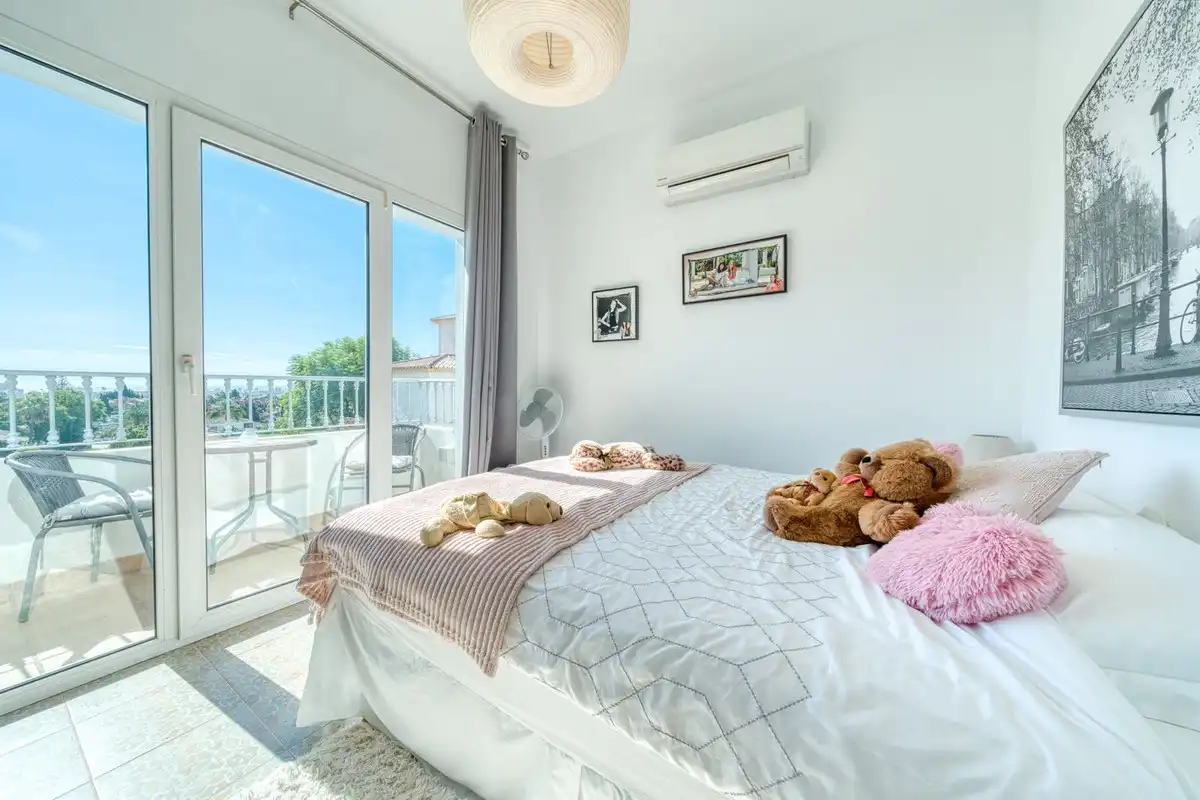 Habitación de Casa o chalet en venta en Mijas con Aire acondicionado, Jardín privado y Terraza
