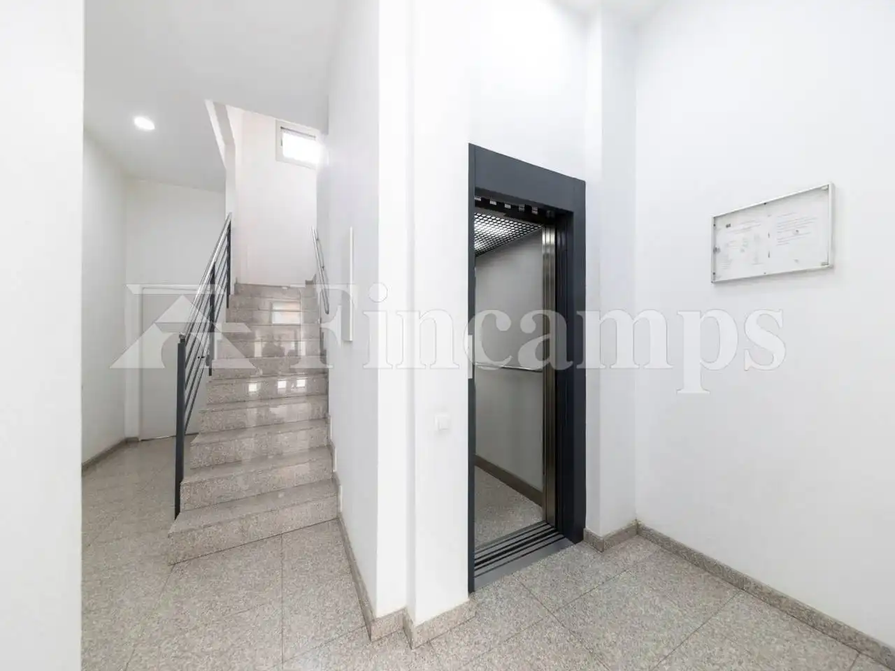 Attic for sale in Terrassa  with Air Conditioner, Heating and Parquet flooring