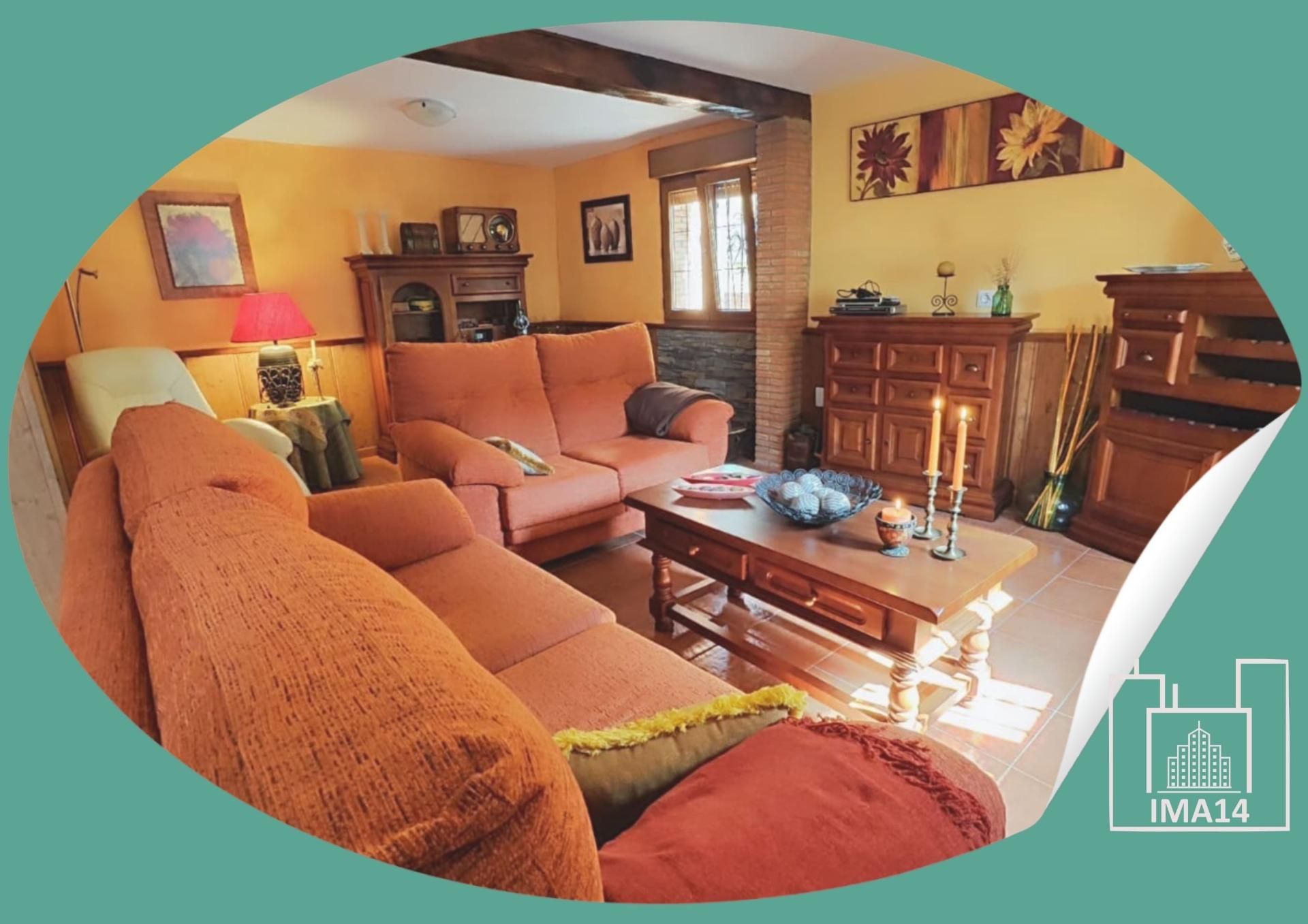 Living room of Country house for sale in Gradefes  with Heating, Private garden and Community pool