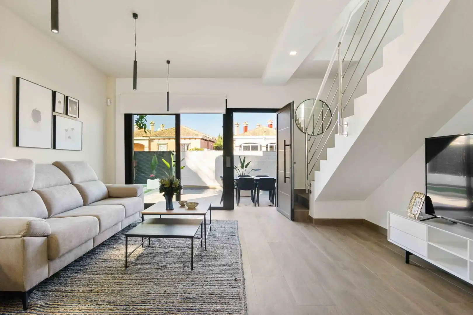 Casa bifamiliare con piscina in vendita a Los Montesinos, imagen 5
