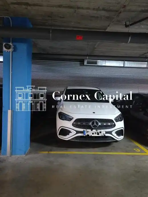 Exterior view of Garage for sale in  Barcelona Capital