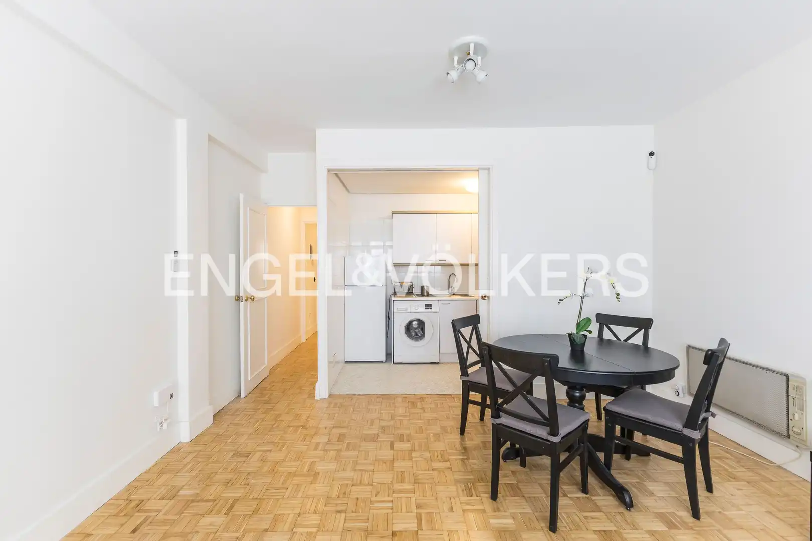 Wohnung zur Miete in Madrid mit Klimaanlage und Heizung