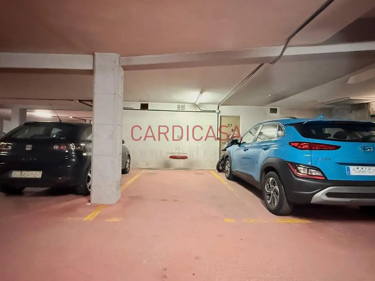 Parking de Dúplex en venta en Vigo  con Calefacción, Parquet y Terraza