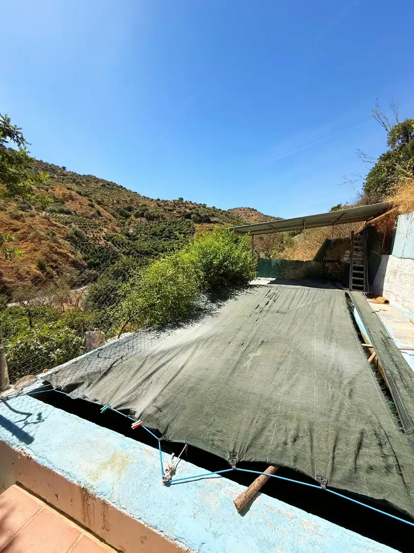 Casa rústica amb piscina en venda a Benamargosa, imagen 24