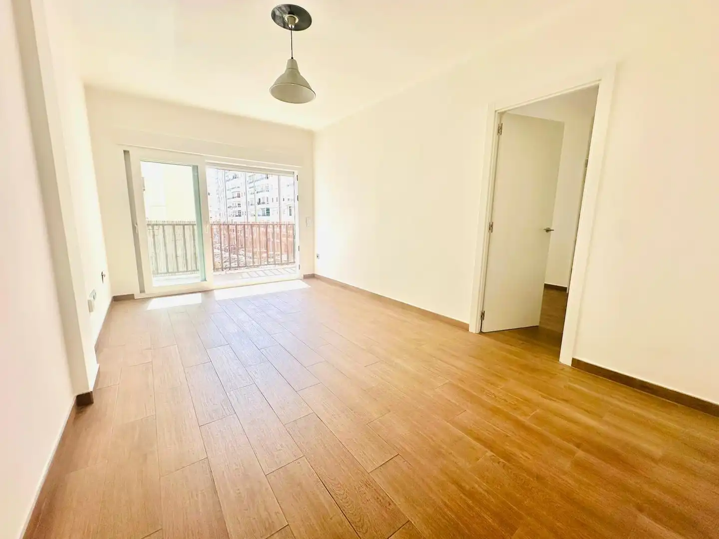 Habitación de Piso en venta en Málaga con Aire acondicionado, Terraza y Balcón
