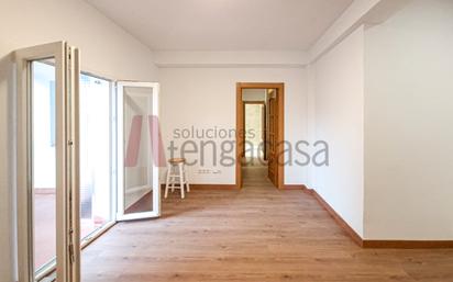 Flat to rent in Calle de Benidorm, Ventas