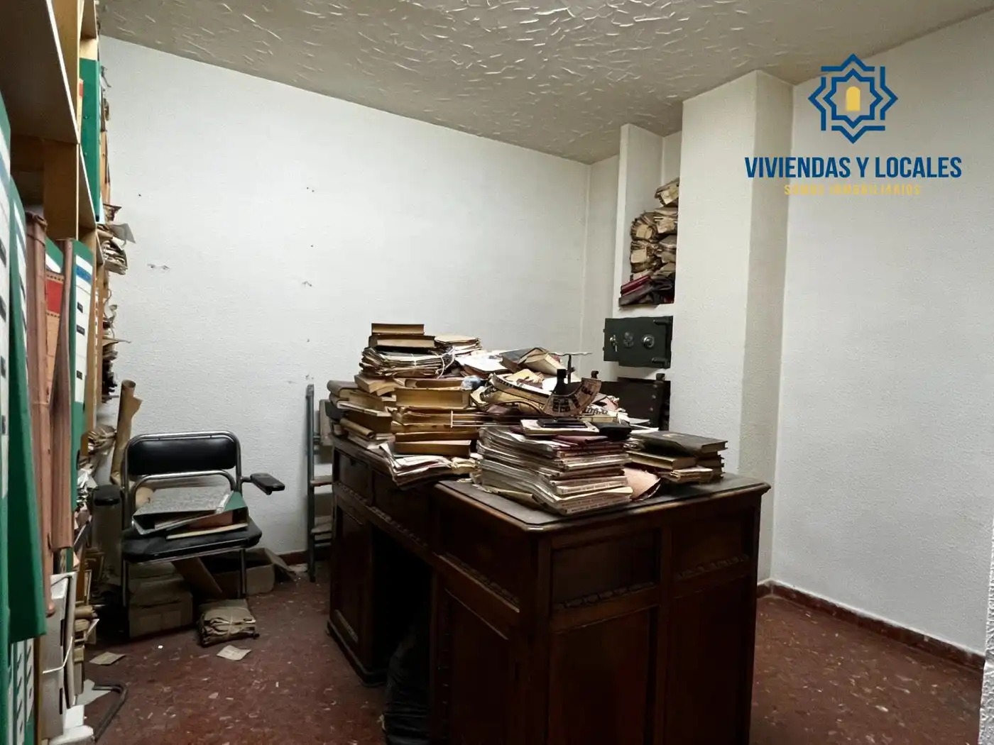 Bedroom of Office for sale in Granada