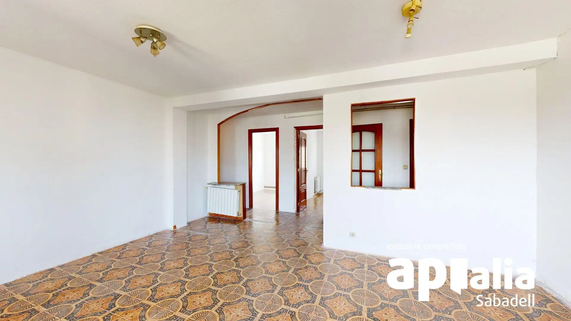 Piso con terraza en venta en Badia del Vallès, imagen 3