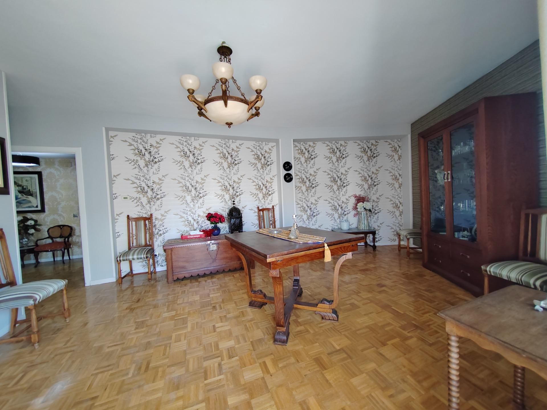 Comedor de Piso en venta en  Jaén Capital con Aire acondicionado, Calefacción y Terraza