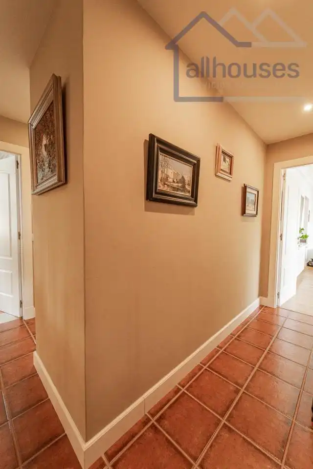 Detached house with pool for sale in Oia, imagen 25