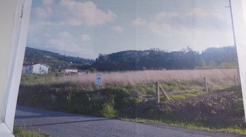 Este terreno se encuentra en  Serra de Outes, Es un terreno que tiene una parte edificable y otra parte considerada rústica



, immagine 2