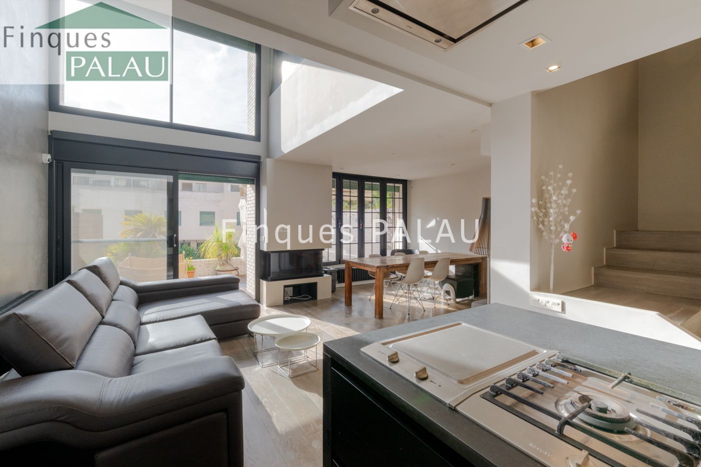 Living room of House or chalet for sale in Sant Just Desvern  with Air Conditioner, Heating and Private garden