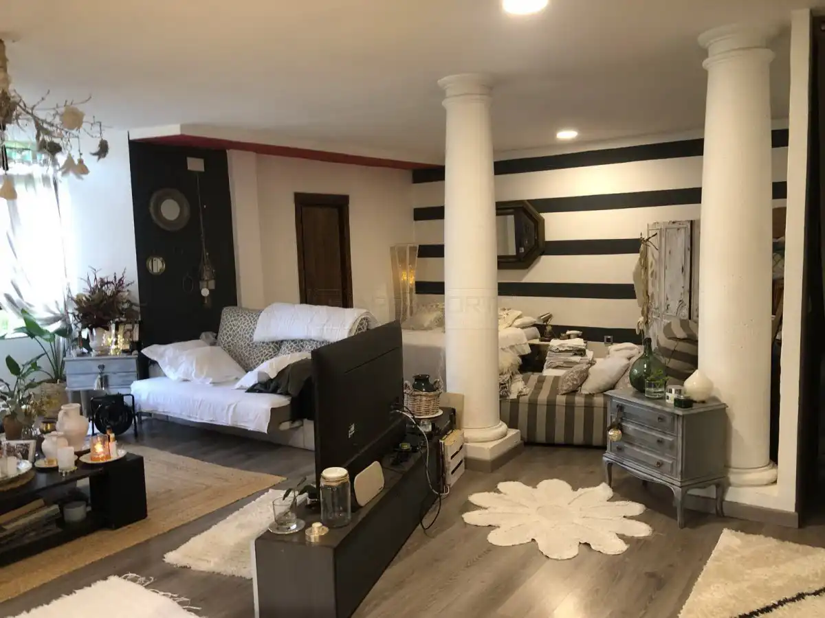 Living room of Houses for sale in Condado de Treviño  with Private garden, Terrace and Balcony