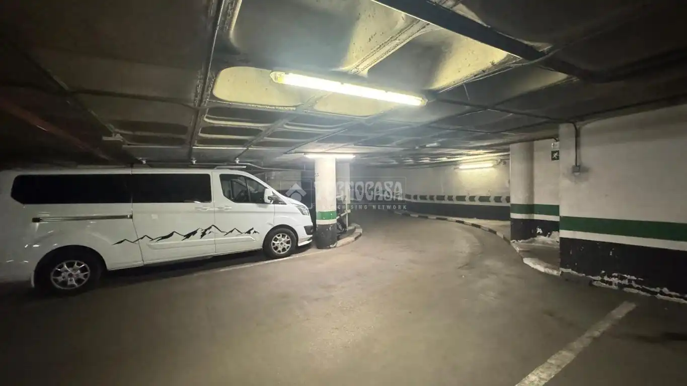 Parking of Flat for sale in Madrid  with Heating, Parquet flooring and Terrace