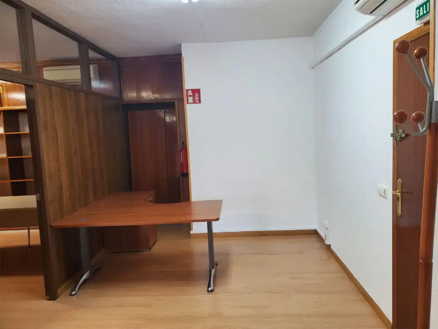 Local de alquiler en El Escorial con Aire acondicionado, Parquet y Amueblado