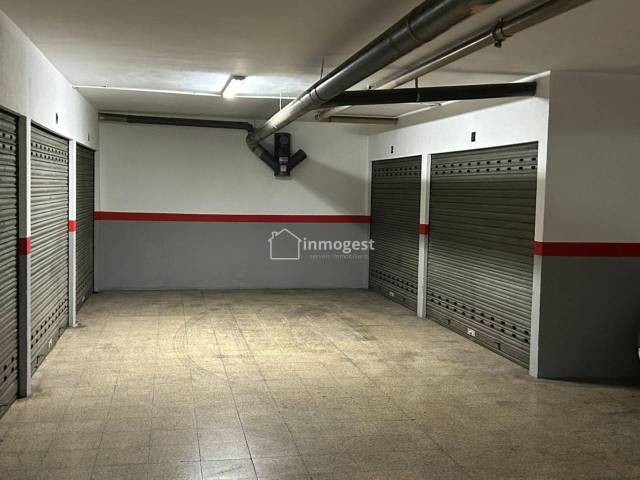 Garaje en Alquiler en DOCTOR SAMBOLA en Centre