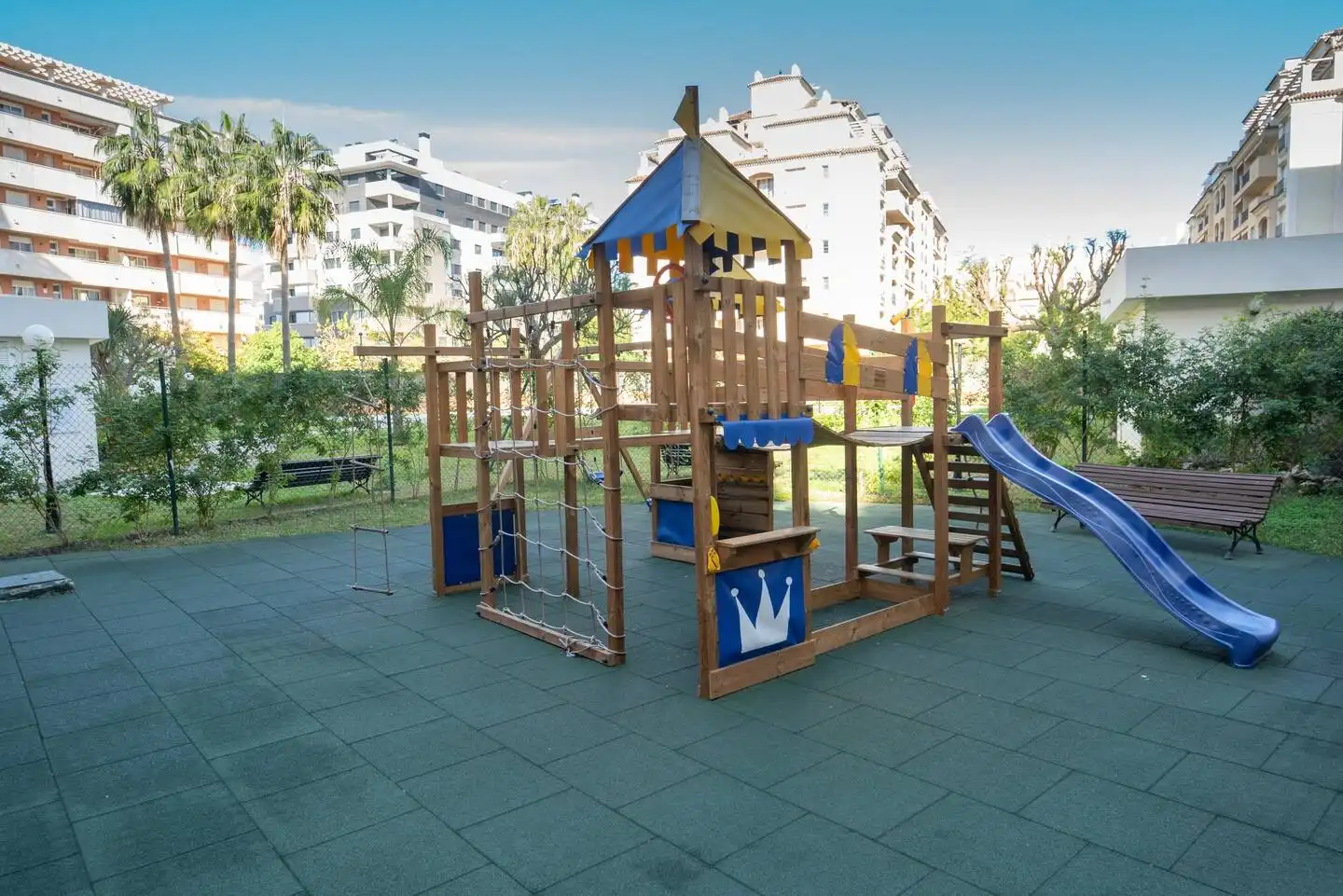 Terrassa de Apartament de lloguer en Estepona amb Terrassa, Moblat i Forn