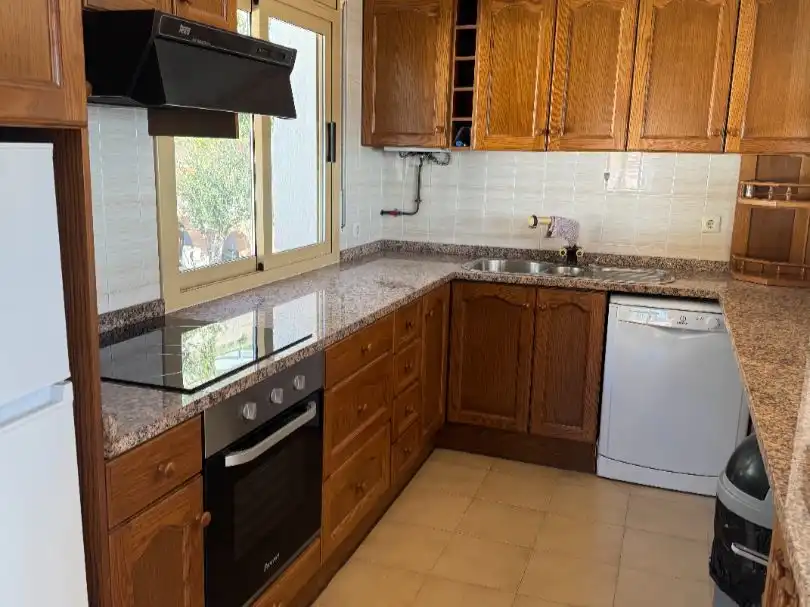 House with pool for sale in Passadge d'en Bandina 5, imagen 37