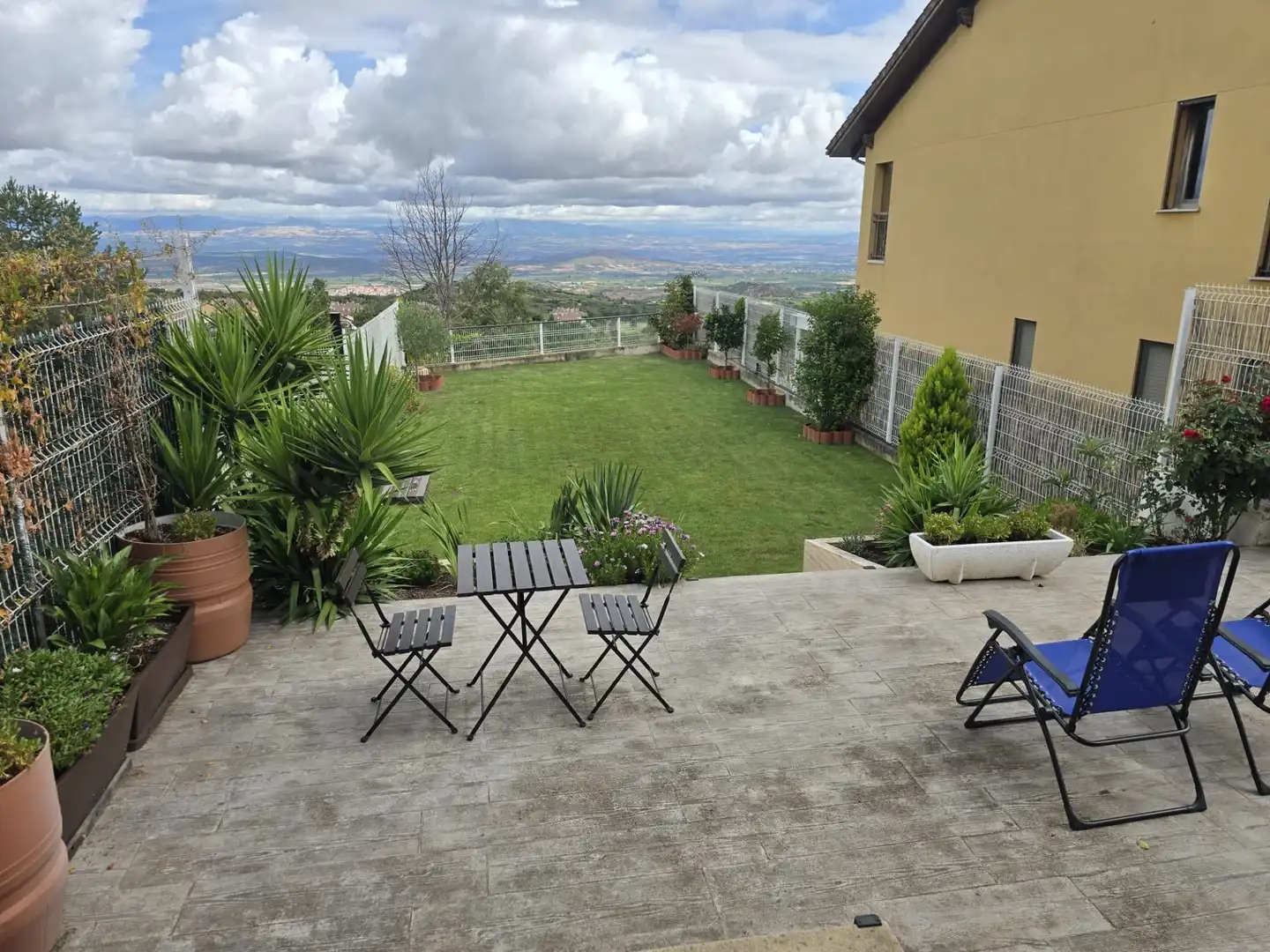 Terrassa de Apartament en venda en Sojuela amb Calefacció, Jardí privat i Terrassa