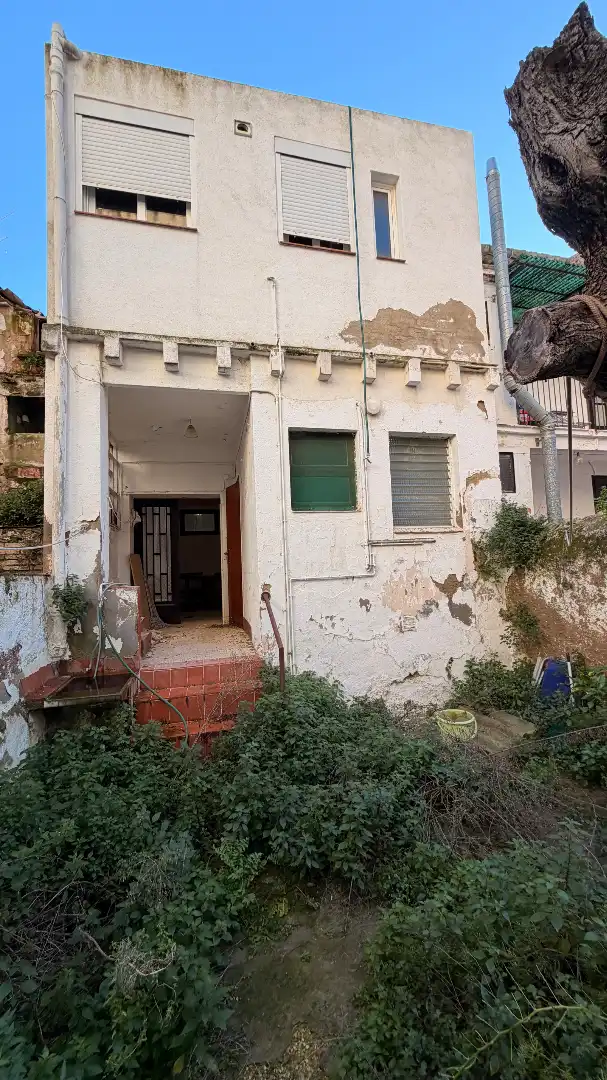 Vista exterior de Casa adosada en venta en Torredembarra con Jardín privado, Terraza y Balcón