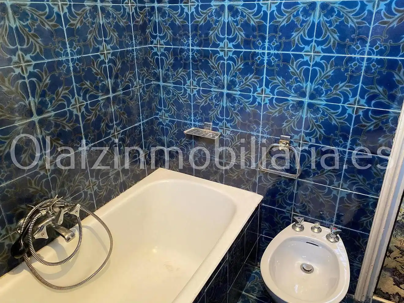 Bathroom of Flat for sale in Balmaseda  with Heating and Terrace
