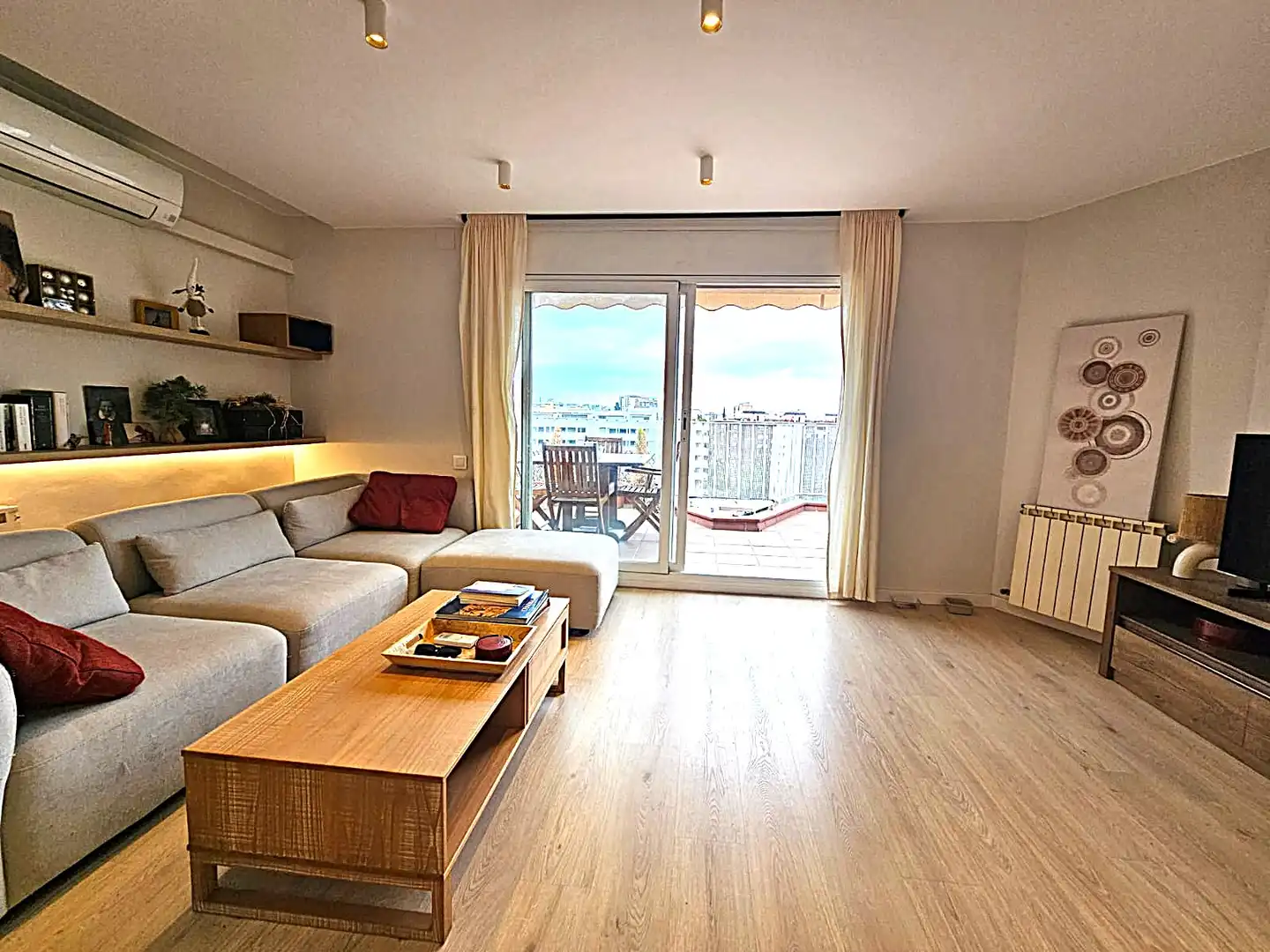 Sala de estar de Piso en venta en Terrassa con Aire acondicionado, Calefacción y Parquet