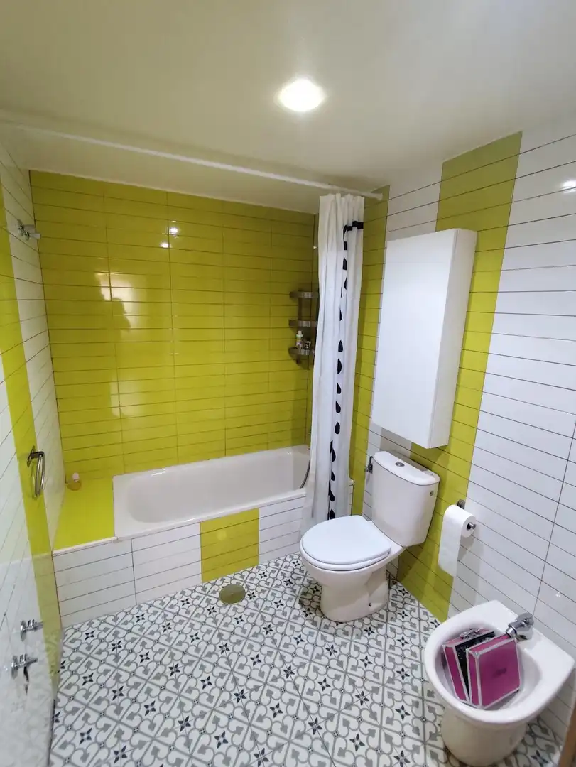 Bathroom of Flat for sale in Murcia  with Air Conditioner, Heating and Storage room