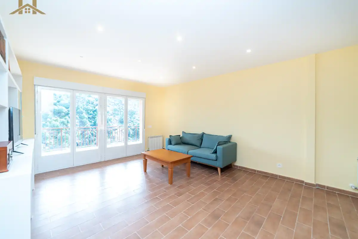 Sala de estar de Casa o chalet en venta en Robledo de Chavela con Calefacción, Terraza y Trastero