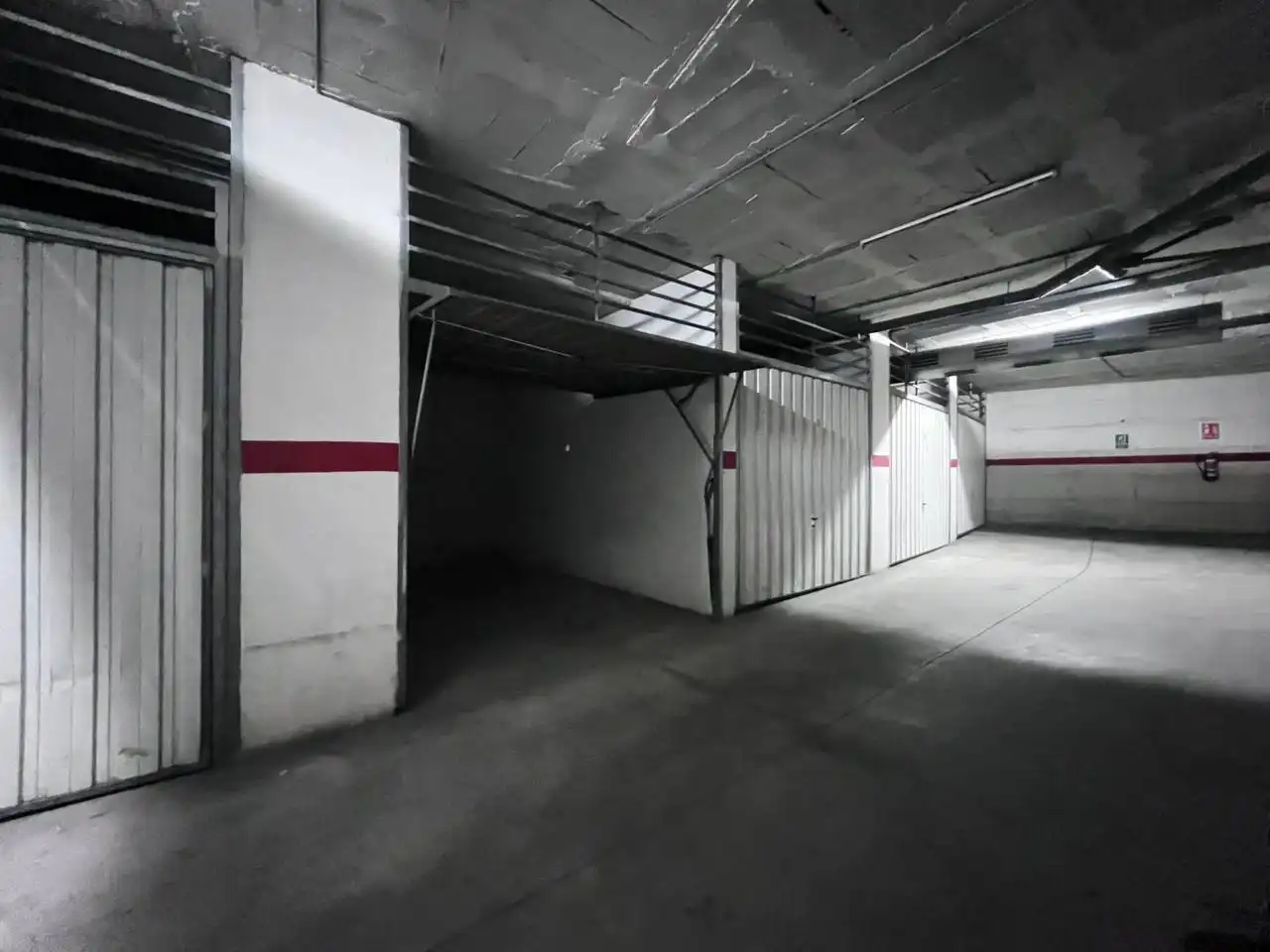 Parkplatz zum Verkauf in Domeny, imagen 6