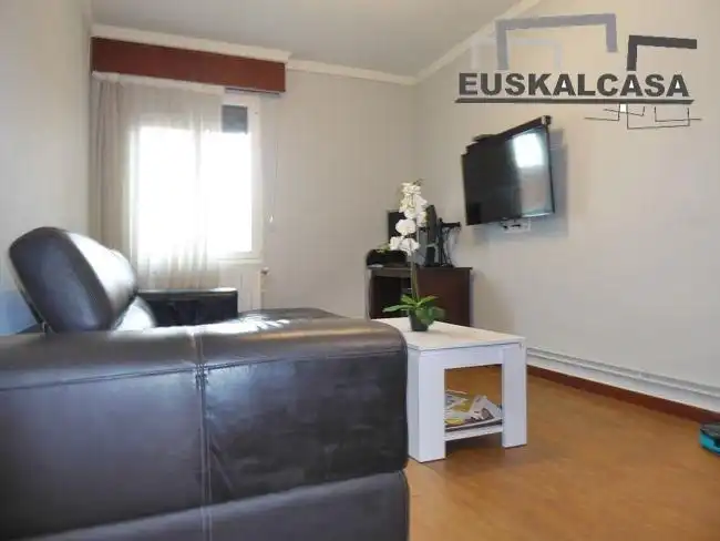 Living room of Flat for sale in Bilbao   with Heating