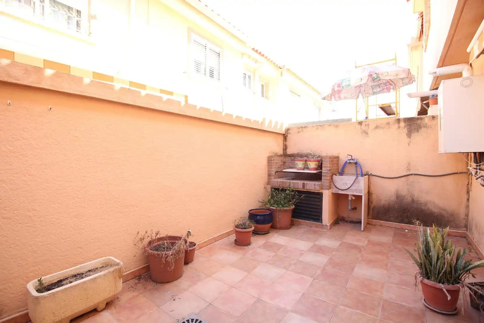Terrassa de Casa adosada en venda en Sagunto / Sagunt amb Aire condicionat, Calefacció i Terrassa