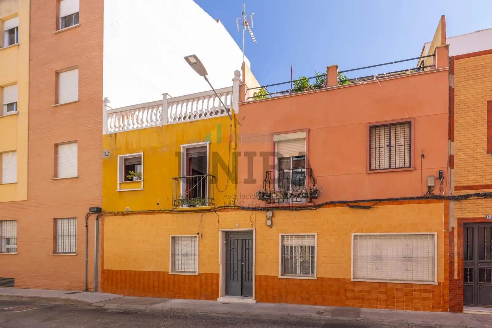Vista exterior de Planta baixa en venda en Badajoz amb Terrassa i Traster