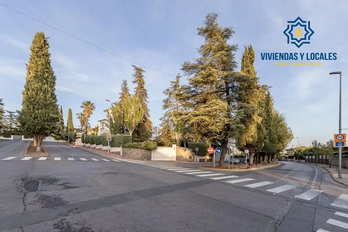 Casa amb terrassa en venda a Peligros, imagen 40