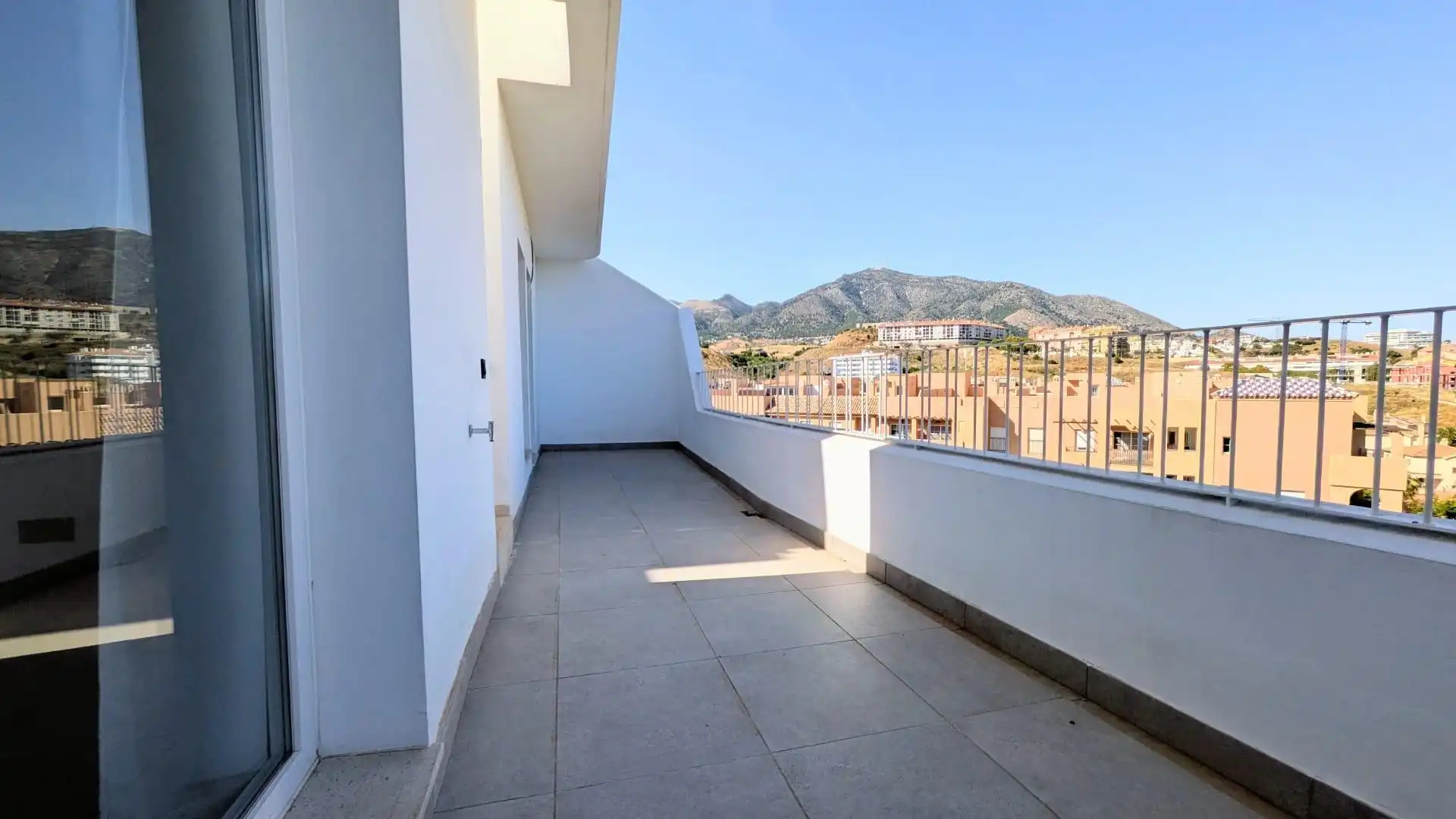 Terraza de Ático de alquiler en Fuengirola con Aire acondicionado, Calefacción y Terraza