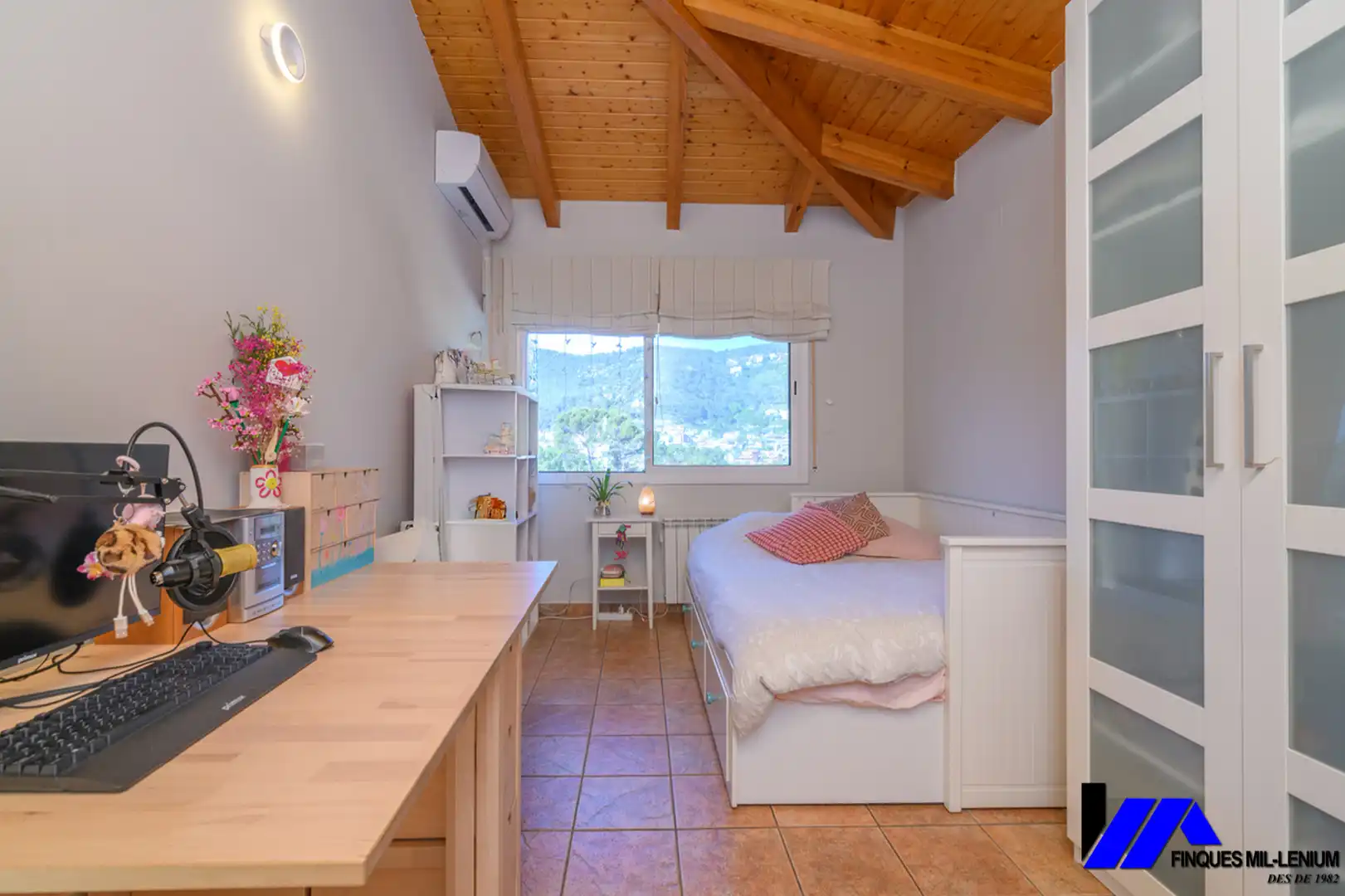 Habitación de Casa o chalet en venta en Vallirana con Aire acondicionado, Calefacción y Jardín privado