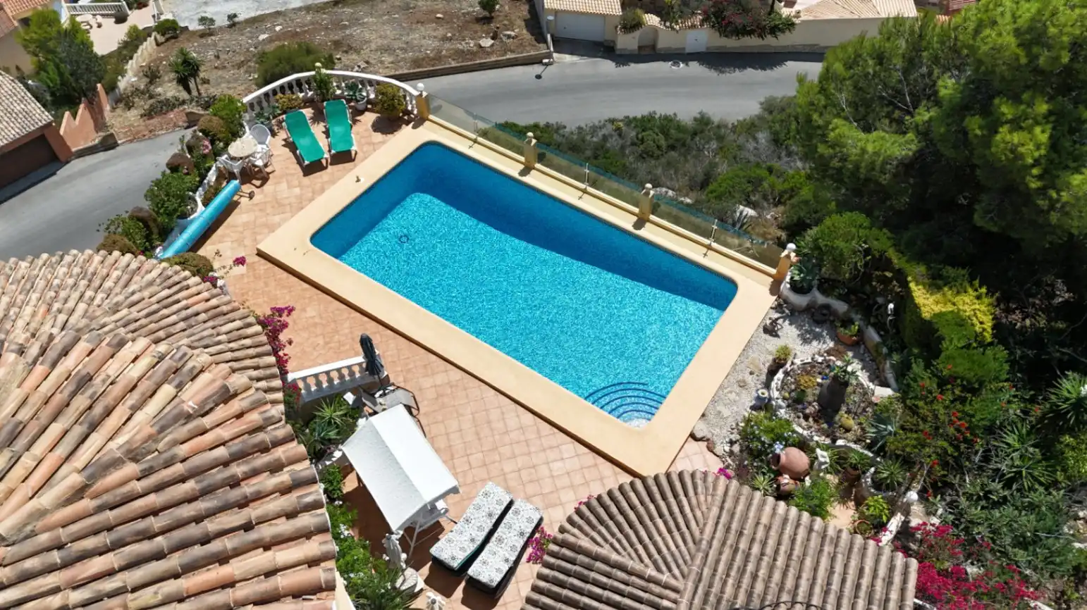 Piscina de Casa o chalet en venta en Benitachell / El Poble Nou de Benitatxell con Aire acondicionado, Calefacción y Jardín privado