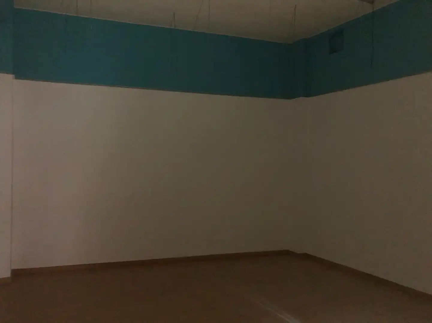Habitación de Local de alquiler en Oviedo 