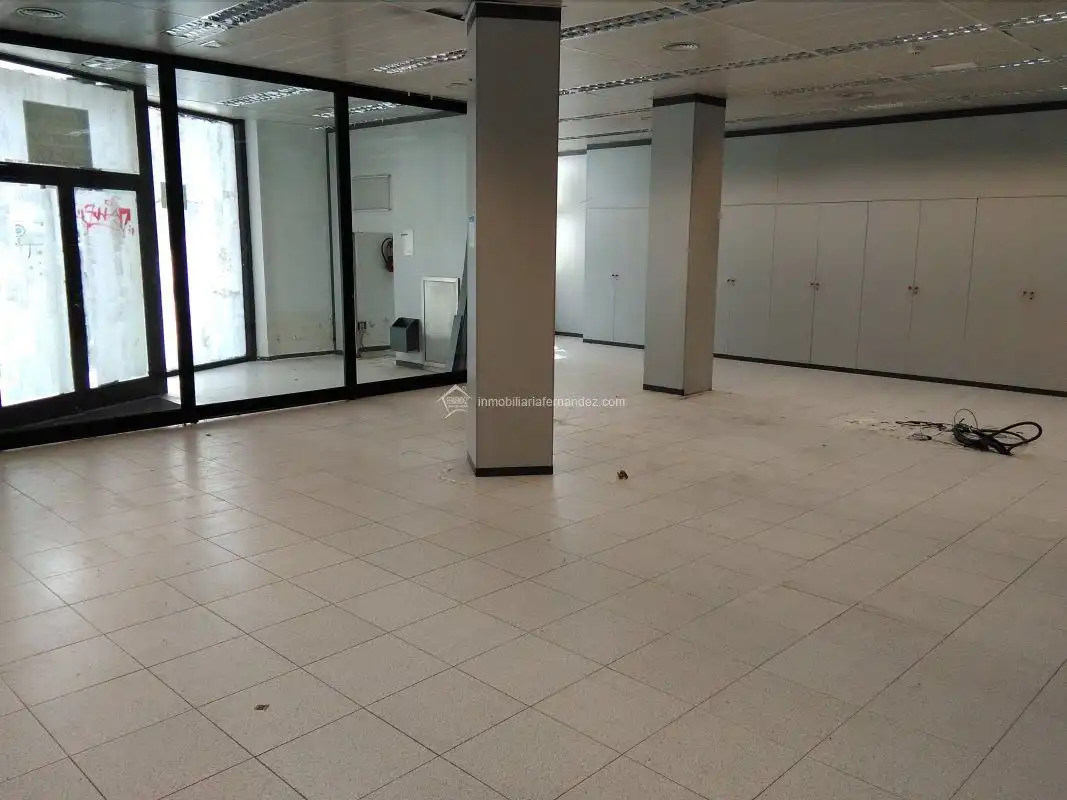 Local comercial en venda a Centro